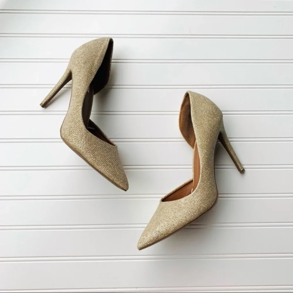 Steve Madden Preme Gold Glitter Dorsay Heels